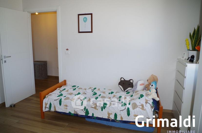 Appartamento in Corso Cesare Vergine — foto 13 di 29