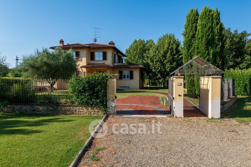 Villa in Via Fiorentina 7 — foto 101 di 106