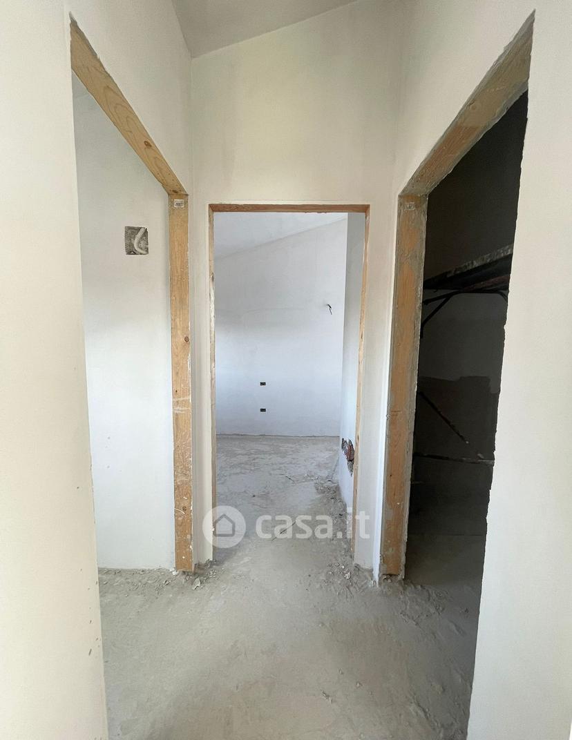 Quadrilocale in Via Adele Bei — foto 61 di 63
