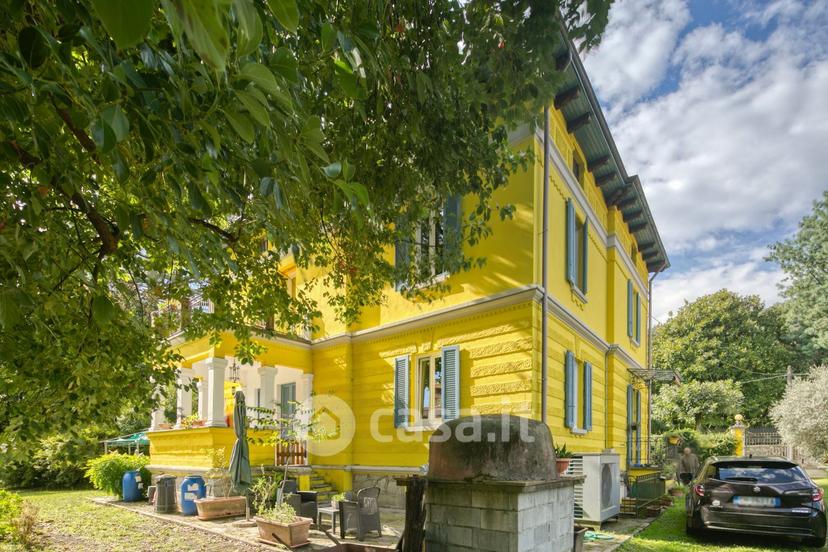 Villa in Viale Siemens 14 — foto 22 di 89
