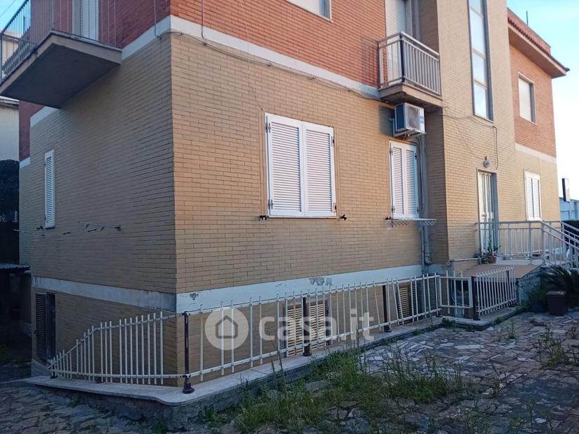 Trilocale in Lungomare Nazario Sauro 331 — foto 12 di 18