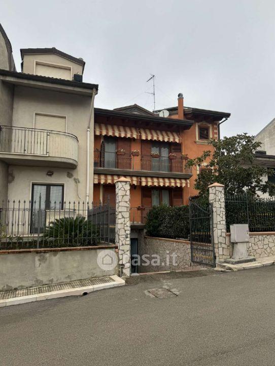 Appartamento in Via Basilicata — foto 14 di 33