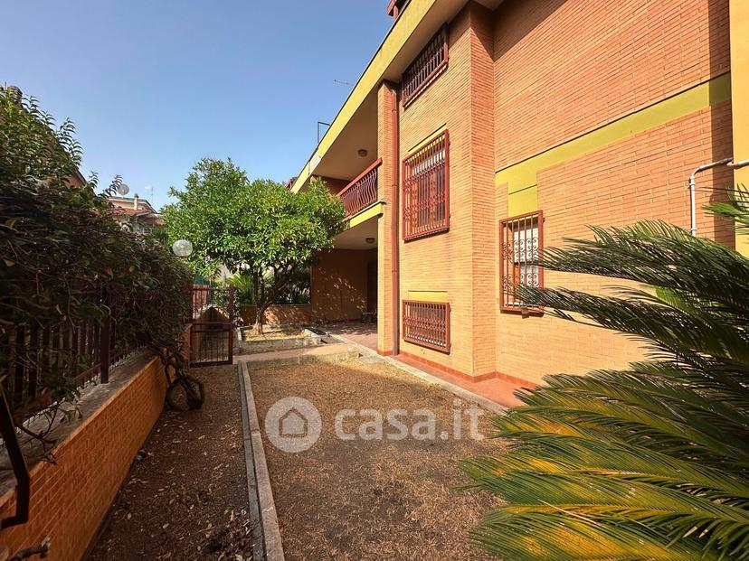 Villa in Via delle Vigne di Morena — foto 3 di 23