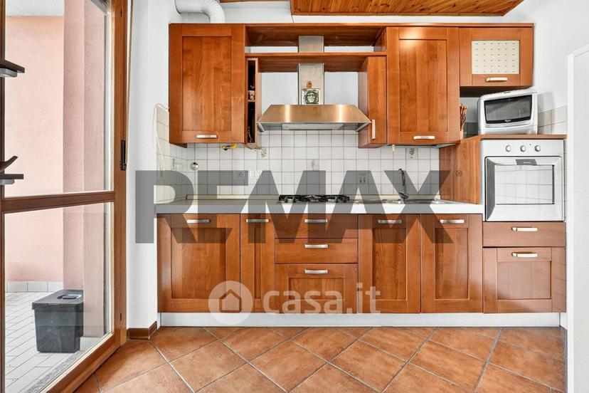 Trilocale in Via Savona 9 — foto 10 di 23