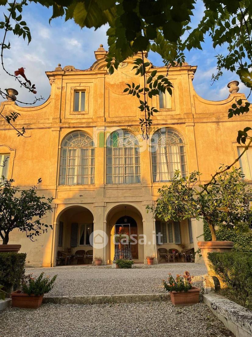 Villa in Strada di Scacciapensieri — foto 19 di 35