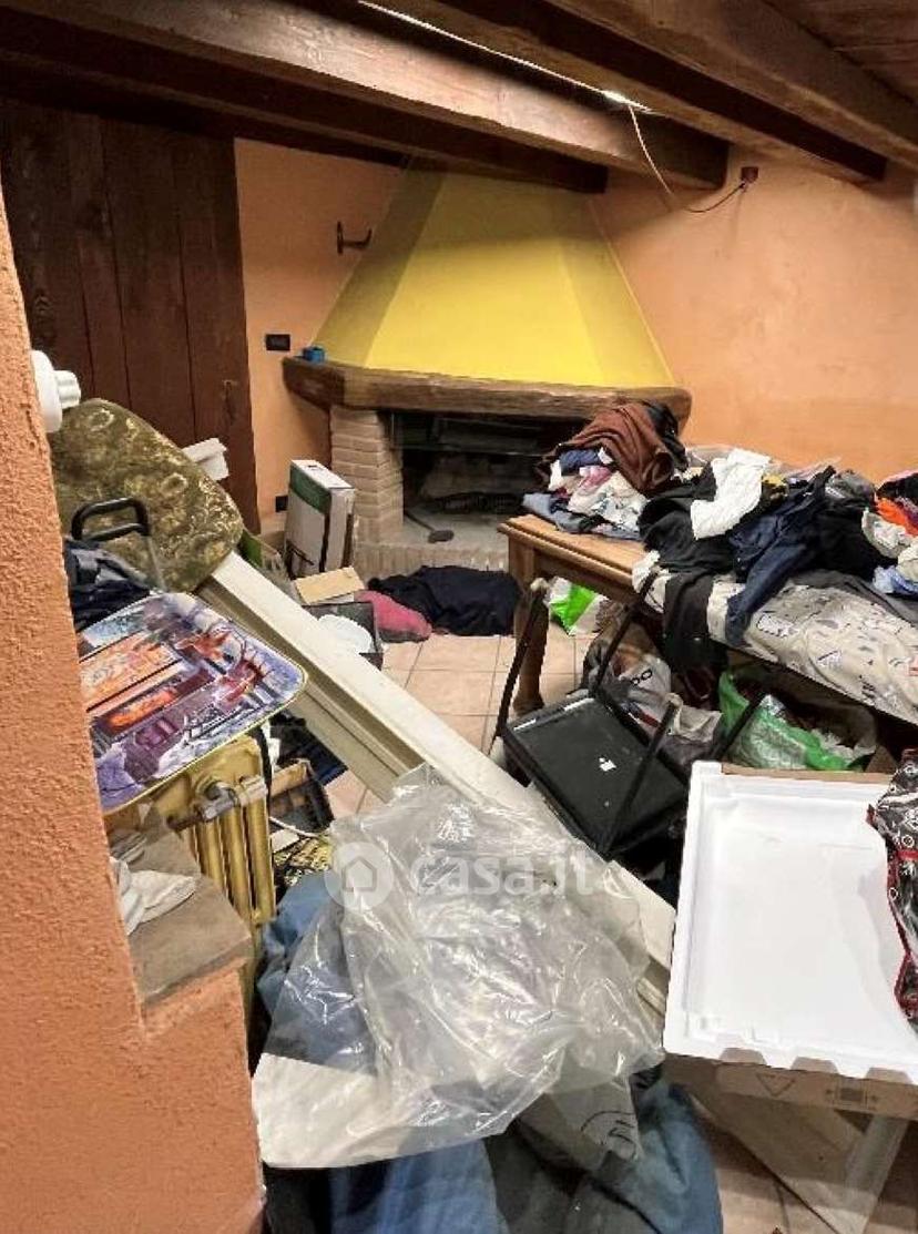 Appartamento in Via Argine Destro Canale Taglio — foto 4 di 23
