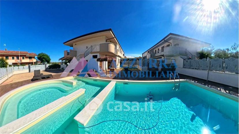 Villa in Via Giovanni Beltrame 21 — foto 24 di 43