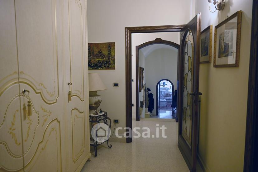 Villa in Via Giulio Cesare 62 — foto 67 di 105
