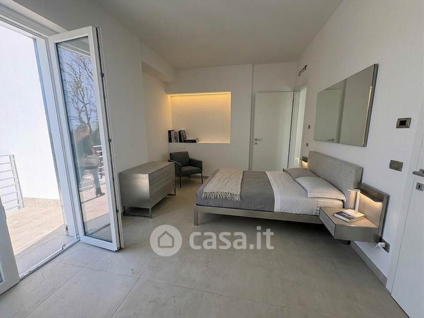 Villa in Via Maria Grazia — foto 19 di 36