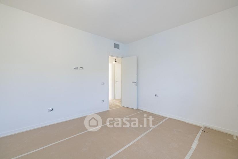 Quadrilocale in Via Goffredo Mameli 37 — foto 7 di 38
