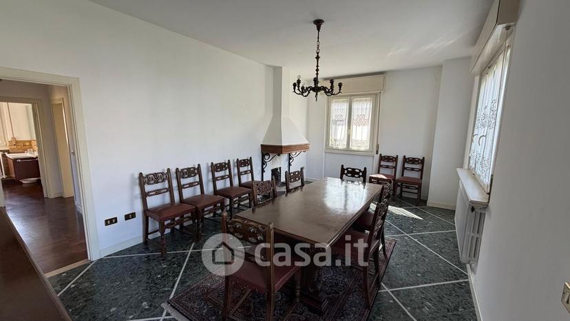 Trilocale in Via Monsignor G. Rizzi 58 — foto 12 di 37