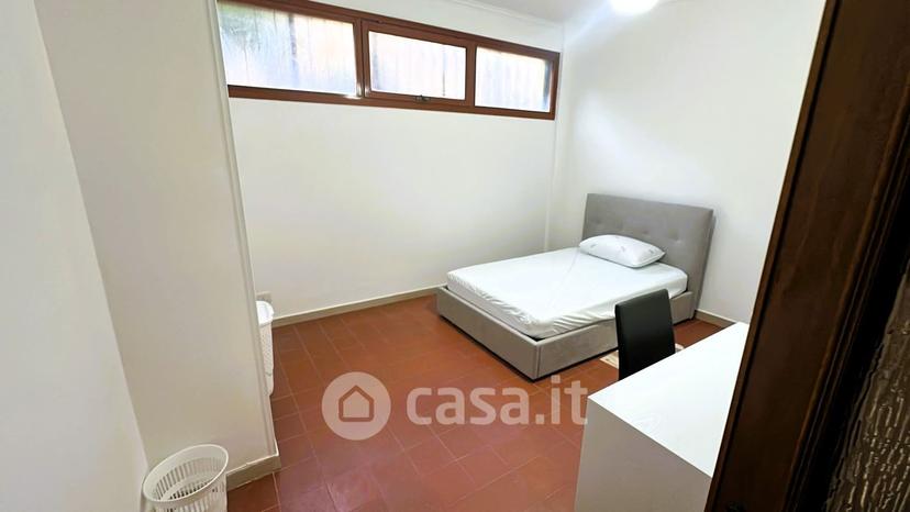 Stanza in Via Pupinia 27