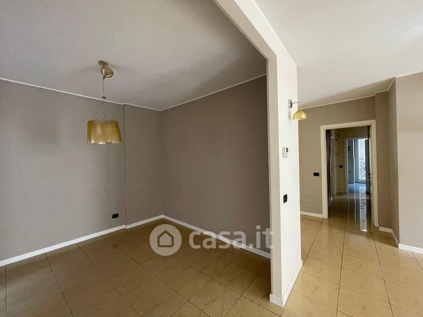 Quadrilocale in Via Alessandro Manzoni — foto 33 di 45