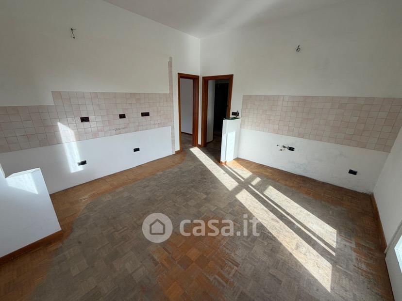 Appartamento in Viale Volturno 111 — foto 9 di 54