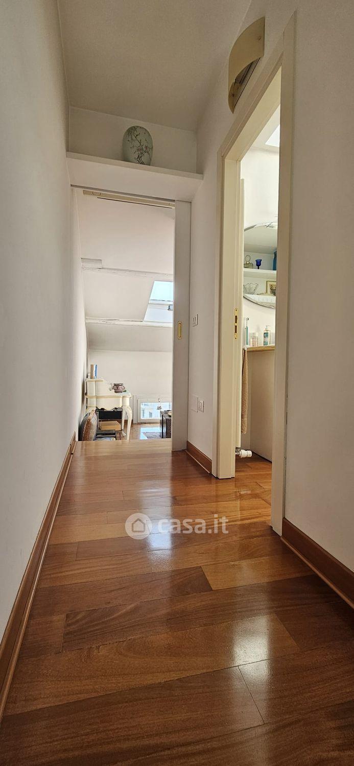 Trilocale in Via Mentana 8