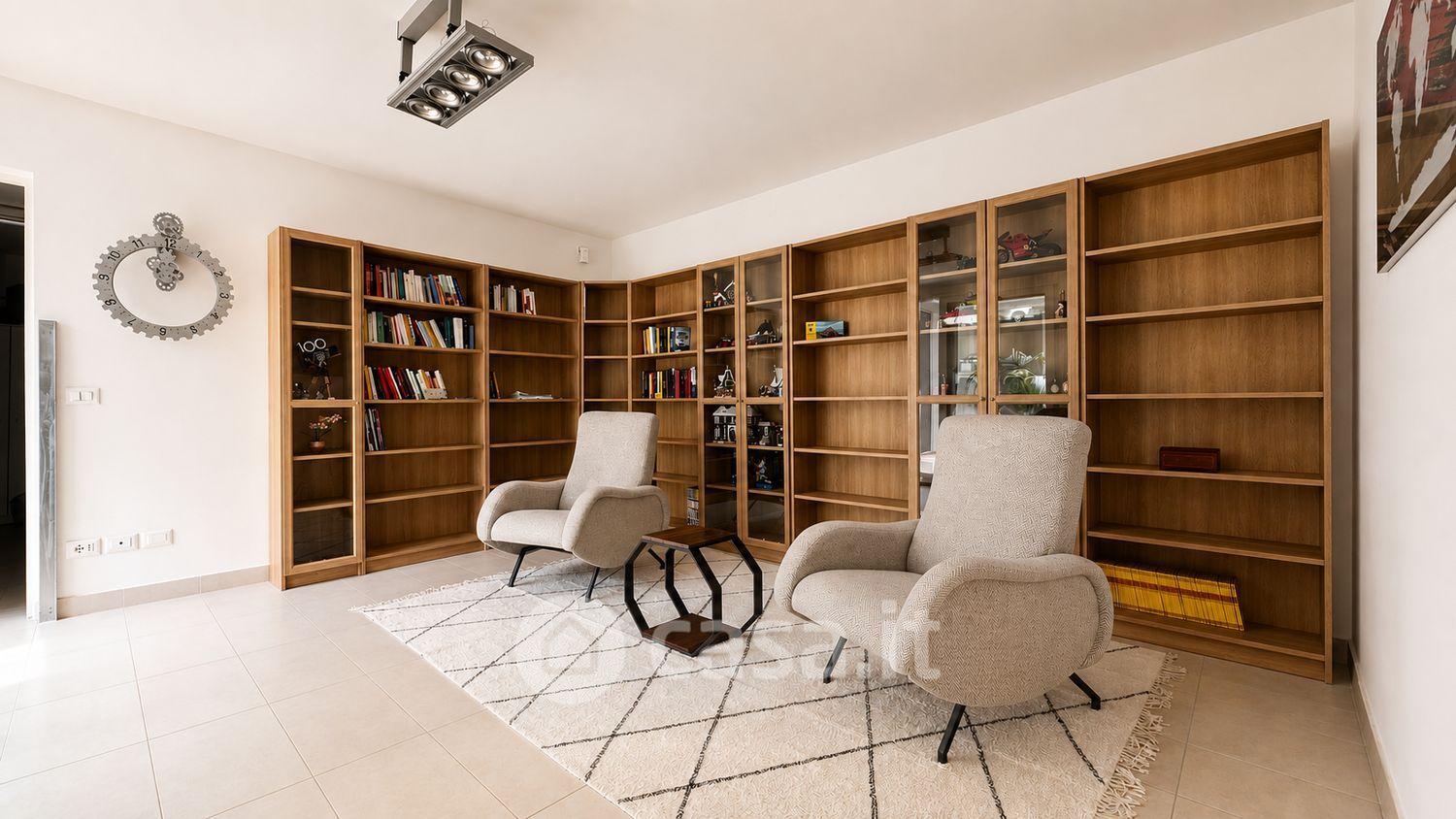 Appartamento in Viale Livio Salinatore