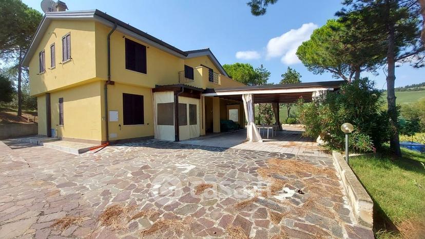 Appartamento in Strada di Santa Lucia 15 — foto 19 di 56