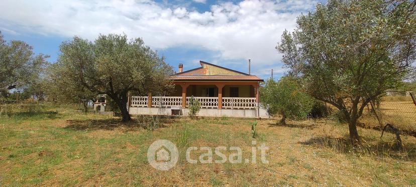 Villa in Contrada Fegotto — foto 17 di 19