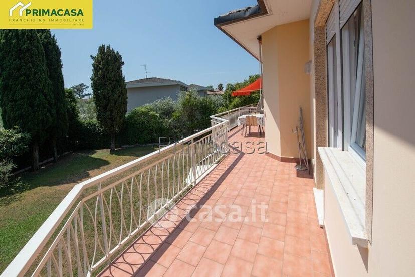 Trilocale in Viale Ugo Foscolo 104 — foto 4 di 28