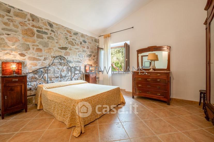Villa in Via San Pietro — foto 24 di 36