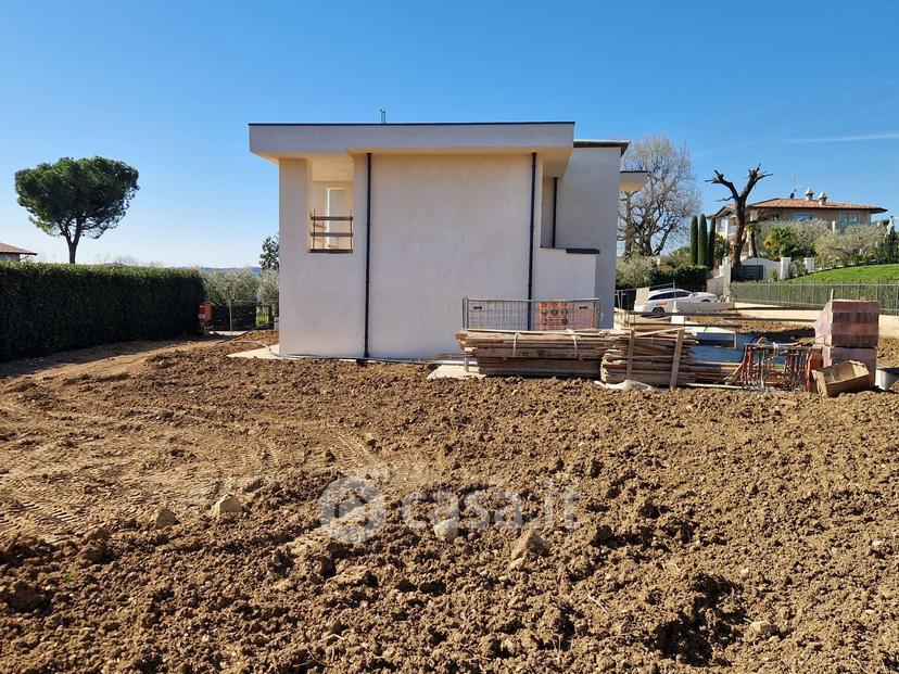 Villa in Via San Cassiano — foto 38 di 48