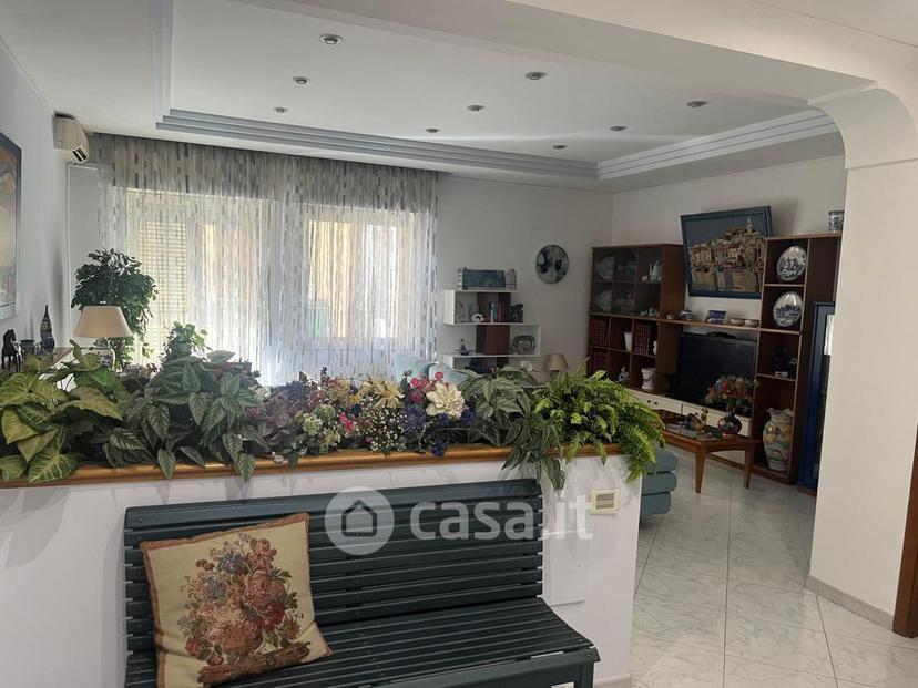 Appartamento in Via Genova — foto 3 di 24