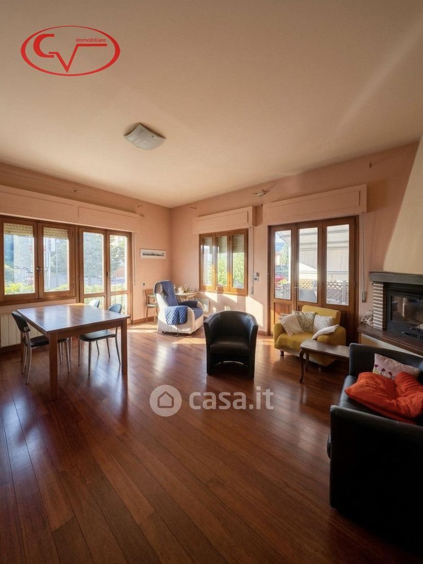 Appartamento in Via Tevere — foto 6 di 23