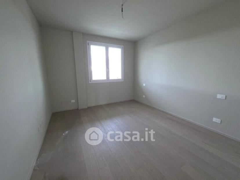 Quadrilocale in Via di Piaggiori 55018 — foto 18 di 27