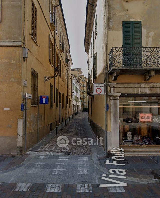 Trilocale in Via Frutta — foto 2 di 4