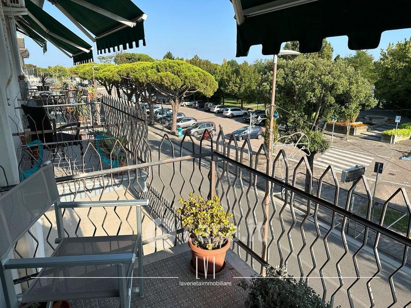 Trilocale in Via Amba Alagi 3 — foto 16 di 34
