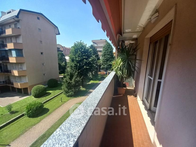 Trilocale in Via Enrico Mattei — foto 9 di 18