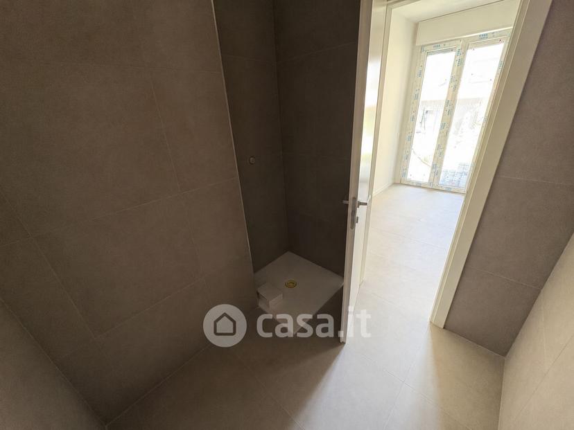 Quadrilocale in Via Petrarca — foto 16 di 24