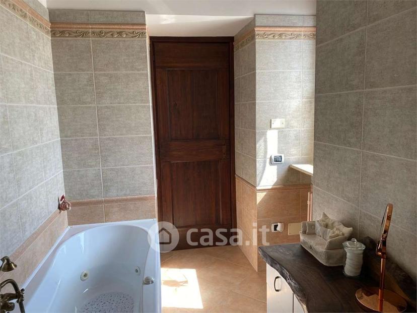 Trilocale in Via Clitunno — foto 15 di 18