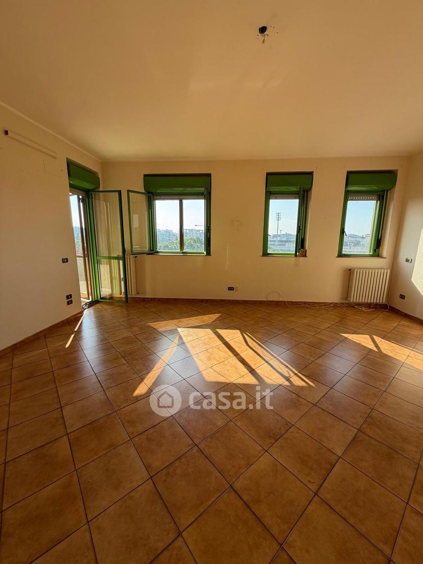 Quadrilocale in Via Gian Domenico Romagnosi 4 — foto 5 di 26