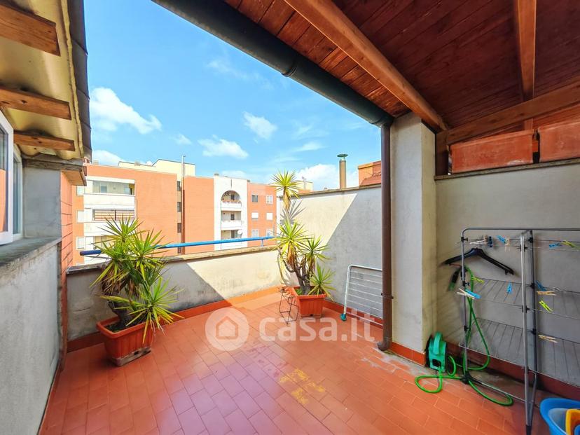 Appartamento in Via Gianfilippo Usellini — foto 4 di 28
