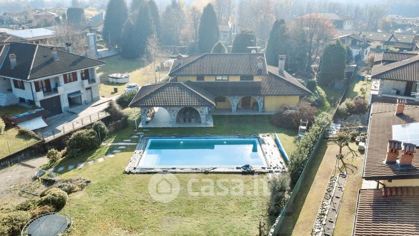 Villa in Via C. Battisti 84 — foto 37 di 39