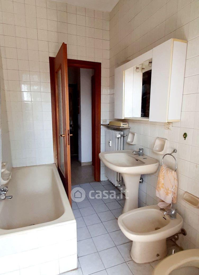 Quadrilocale in Via della Banda Lenti 6 — foto 13 di 25