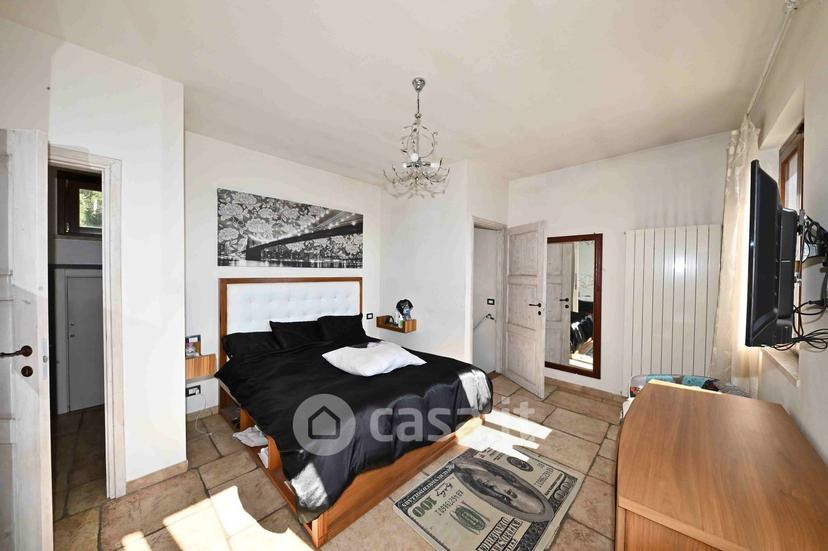 Villa in Località Montegiovi — foto 22 di 32