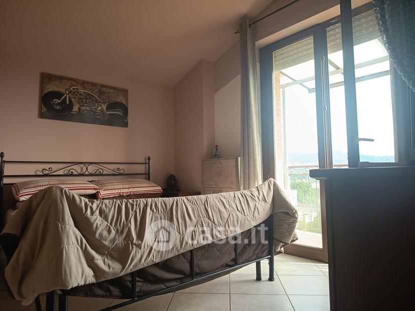 Bilocale in Via Stradone — foto 10 di 14