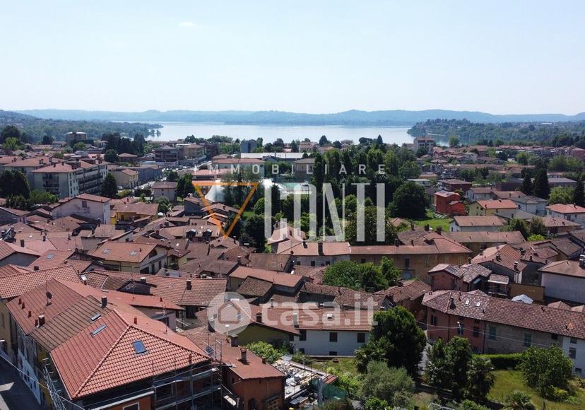 Villa in Via D. Bernacchi — foto 27 di 35