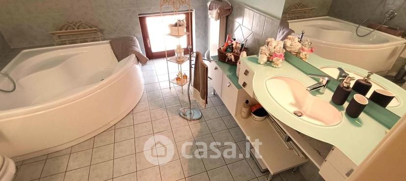 Appartamento in Via Empoli 23 — foto 25 di 31