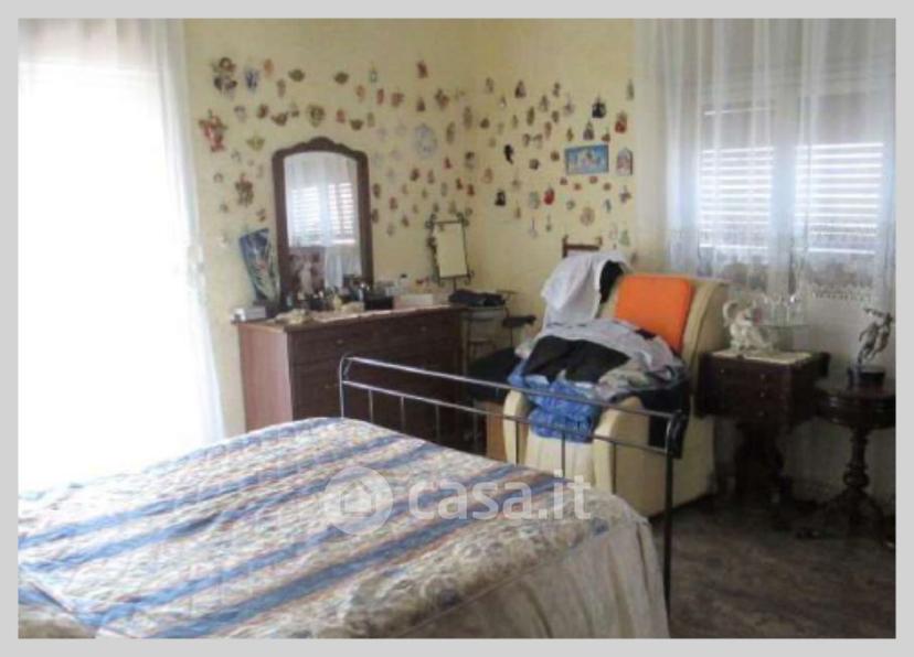 Trilocale in Via E. Cuzzocrea — foto 7 di 32