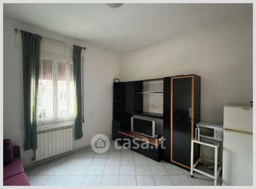 Trilocale in Via Dionisio Calvart — foto 27 di 33