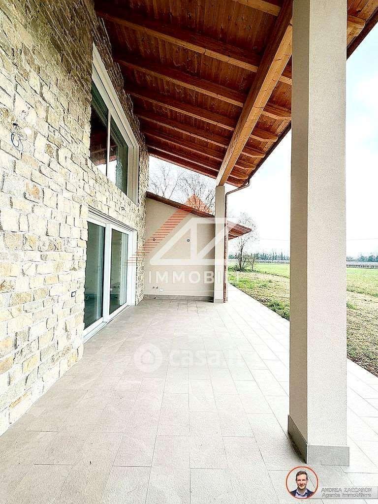 Villa in Via Larghe Ongaresca — foto 22 di 43