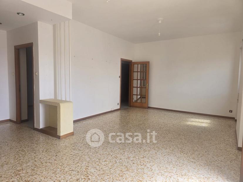 Quadrilocale in Via Fiamme Gialle — foto 9 di 26