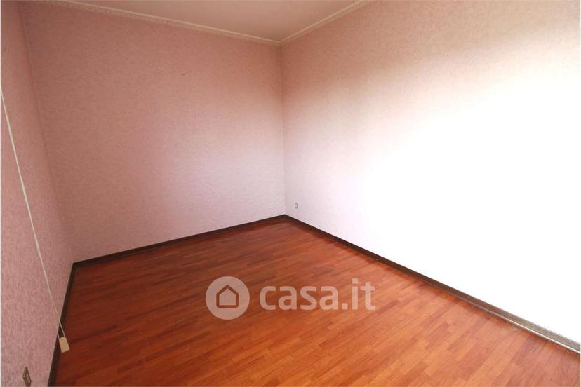 Quadrilocale in Via Fara 31 — foto 22 di 39