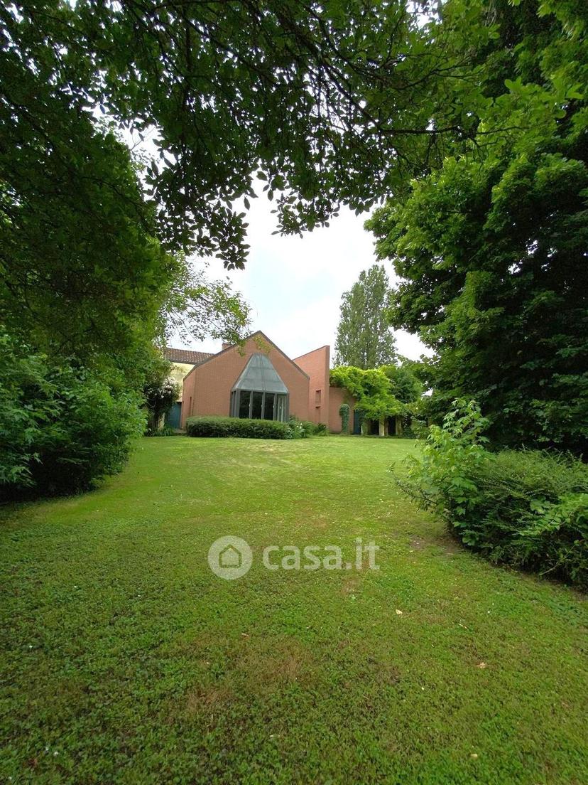 Villa in Via Rossini Gioacchino 14 — foto 2 di 35