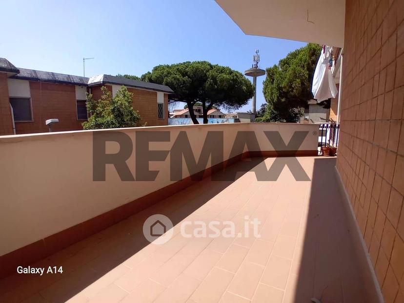 Trilocale in Viale dei Navigatori 56 — foto 4 di 20