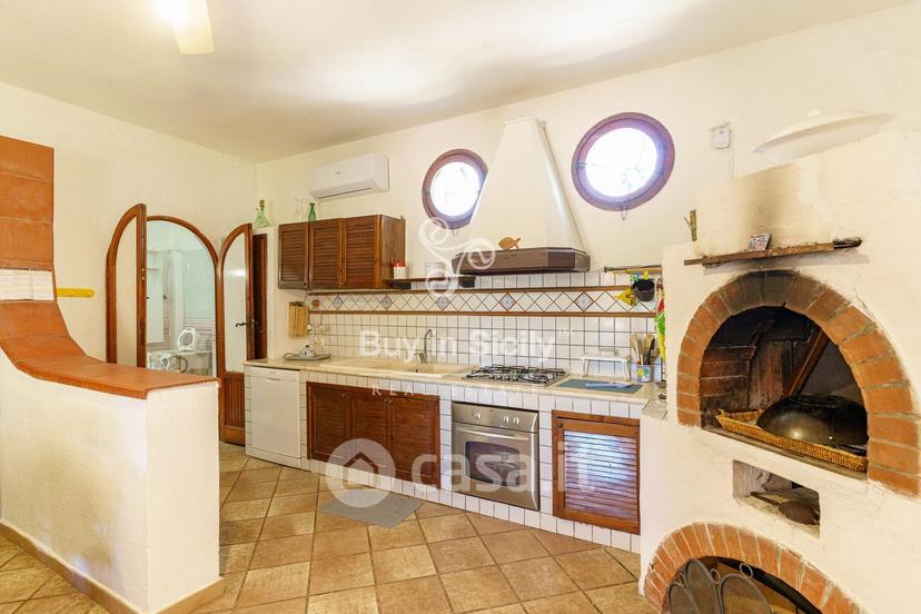 Villa in Via Filippo de Filippi 11 — foto 4 di 57