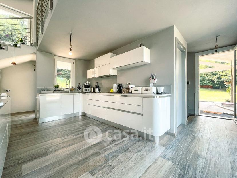 Villa in Via Ponte Bria — foto 5 di 49